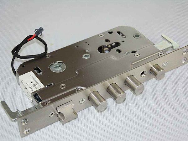 平泉24小时上门开锁公司