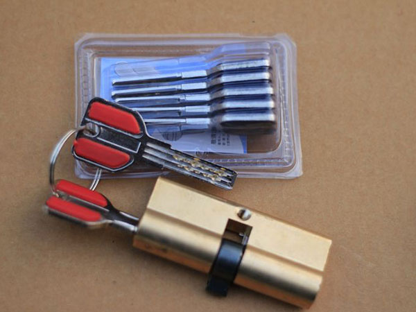 平泉24小时上门开锁公司